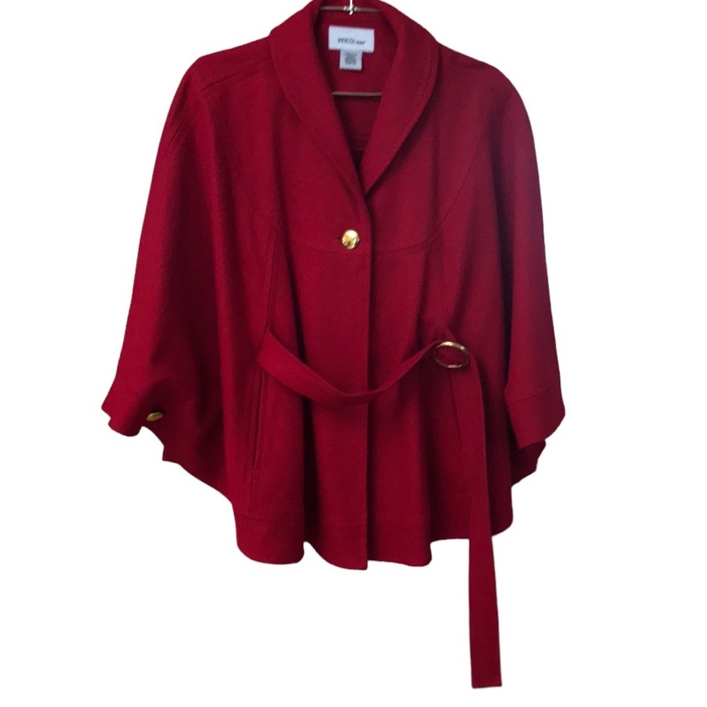 Venezia Woman batwing sleeve wool cape